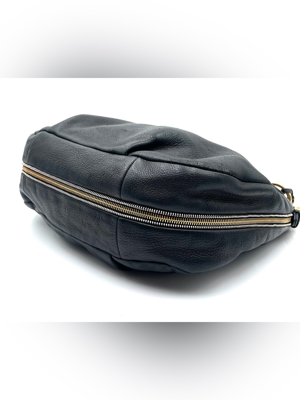 Prada Black Leather Vitello Daino Zip Hobo Bag - Picture 6 of 14